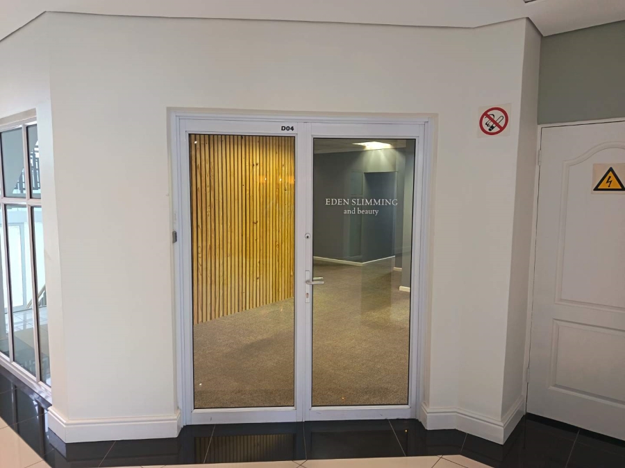 To Let Commercial Property for Rent in Paradyskloof Western Cape